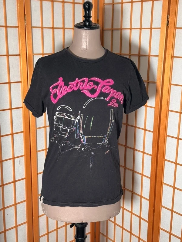 Daft Punk t-shirt