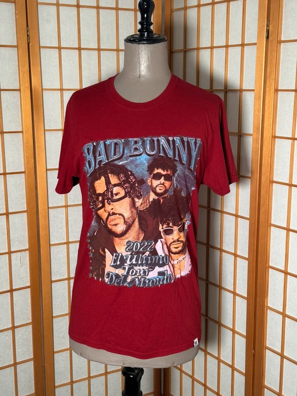Bad Bunny t-shirt