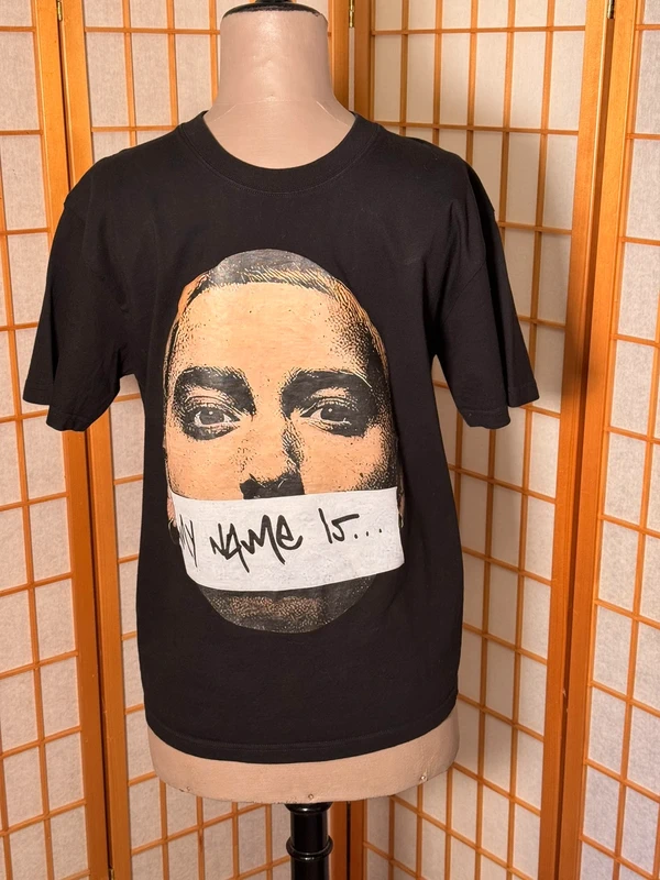 Eminem t-shirt