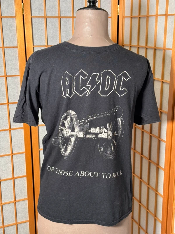 AC/DC t-shirt