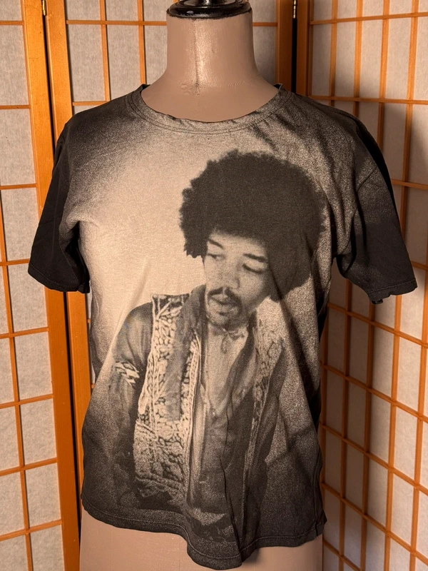 Jimi Hendrix t-shirt