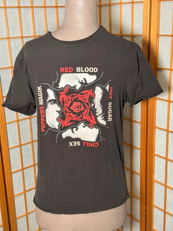 Red Hot Chili Peppers t-shirt